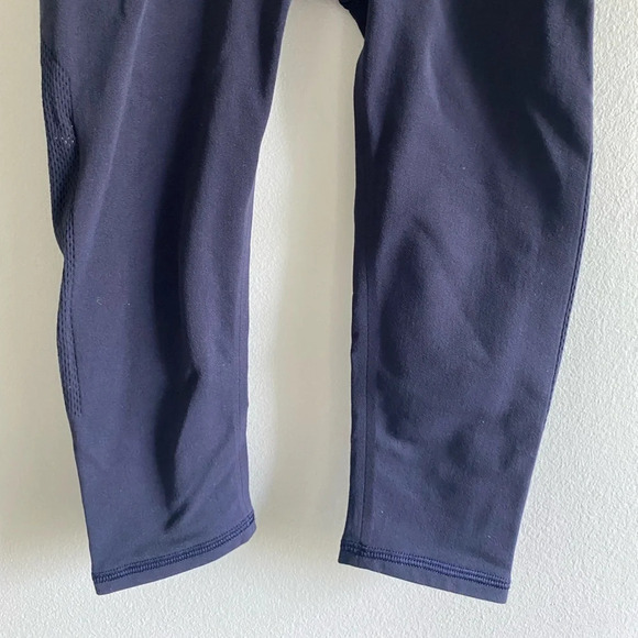 LULULEMON Reveal  Crop (15") Midnight Navy Size S - Picture 8 of 14